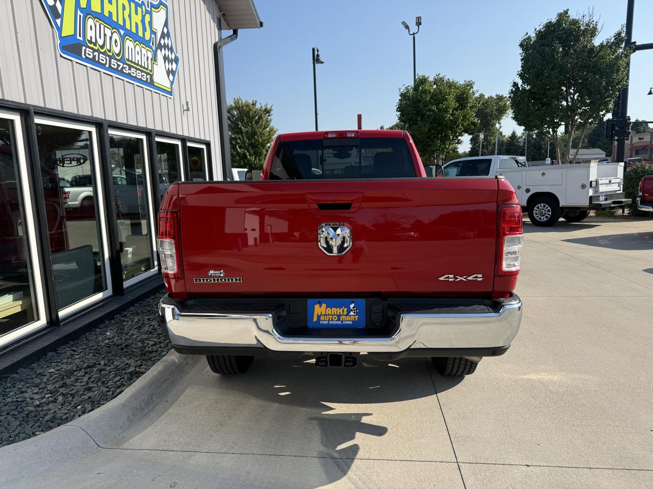 RAM 2500 Big Horn 4x4 Reg Cab 8' Box 2022