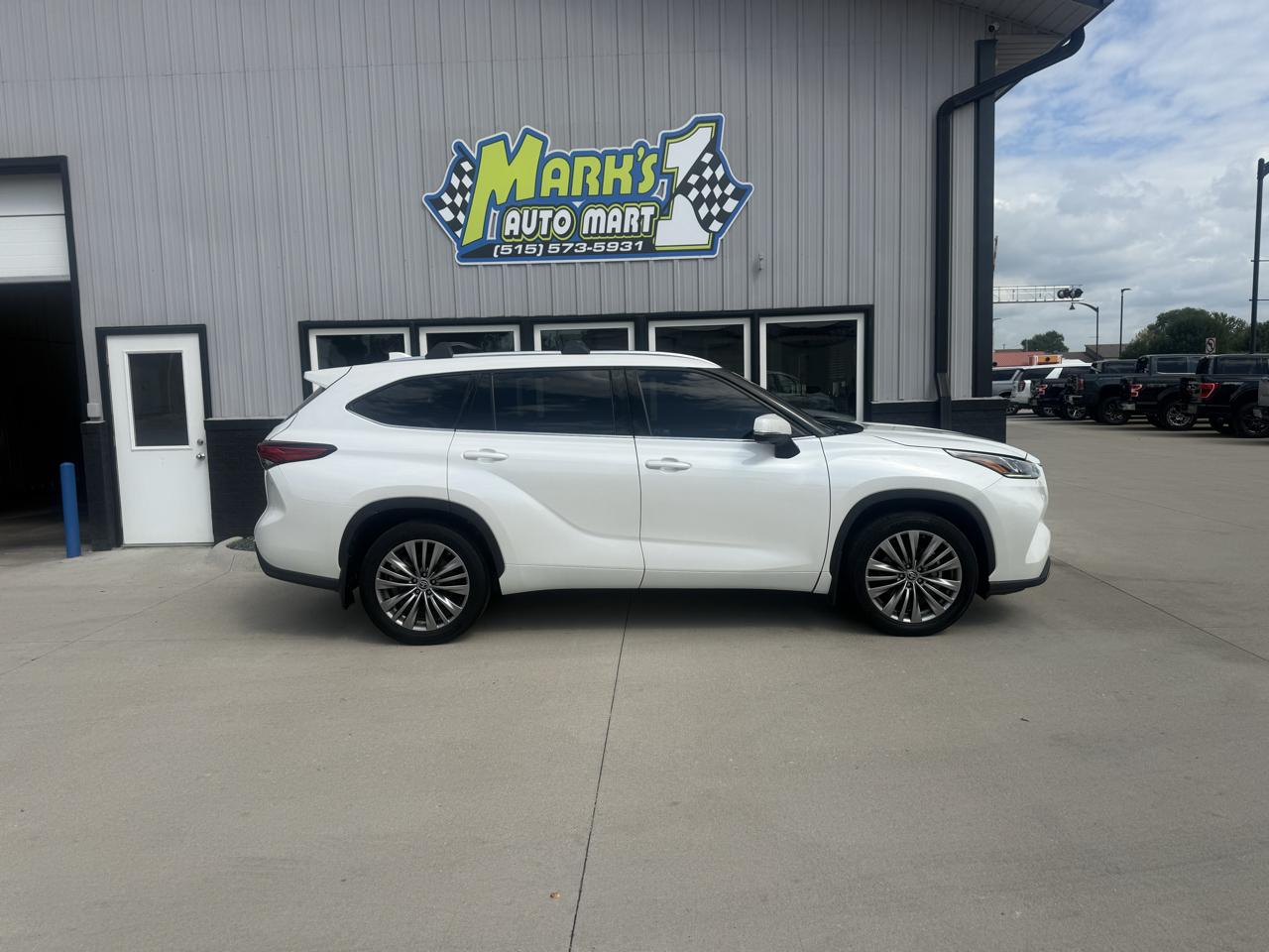Toyota Highlander Platinum AWD (Natl) 2020