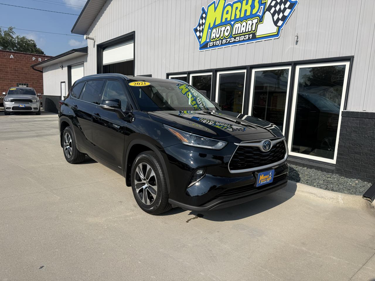 2021 Toyota Highlander Hybrid XLE AWD (Natl)