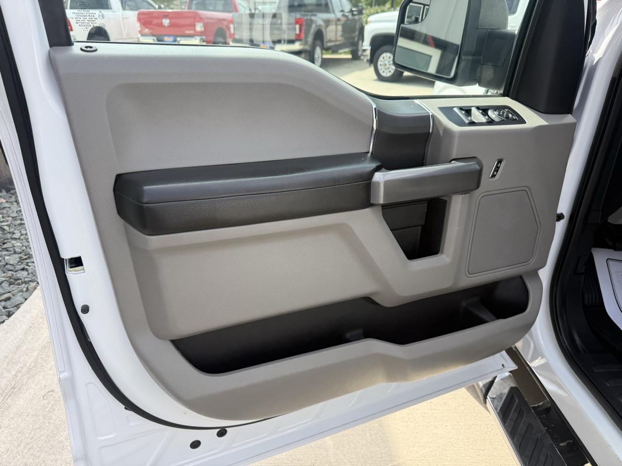 Ford F-150 King Ranch 4WD SuperCrew 5.5' Box 2017