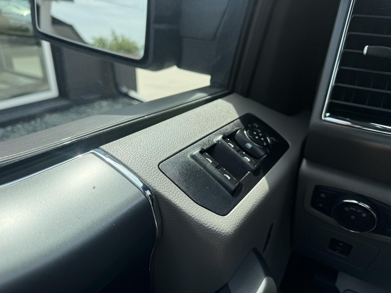 Ford F-150 King Ranch 4WD SuperCrew 5.5' Box 2017