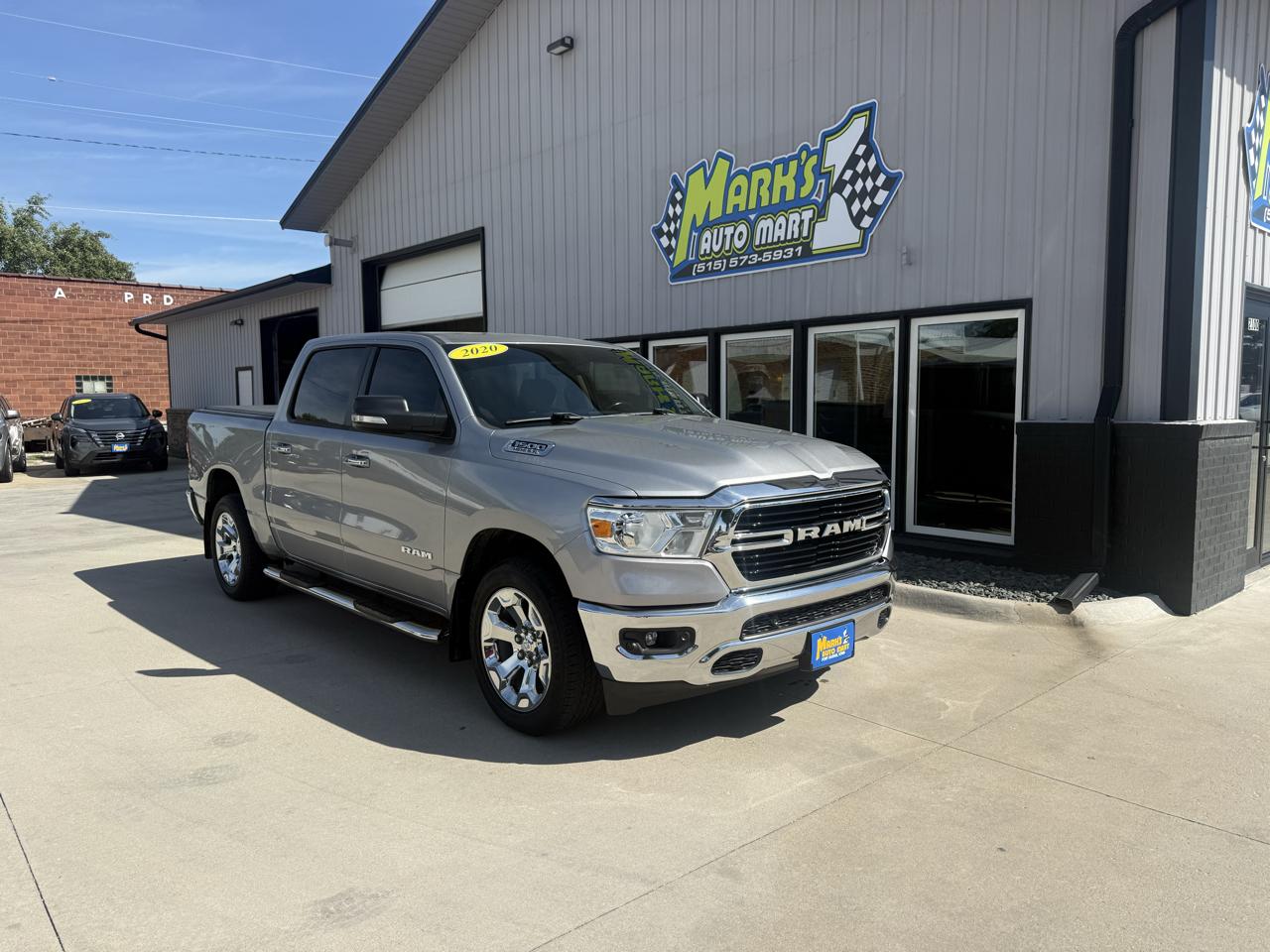2020 RAM 1500 Big Horn 4x4 Crew Cab 5'7" Box