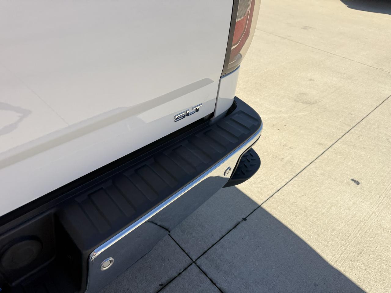 GMC Sierra 1500 4WD Crew Cab 143.5" SLT 2018