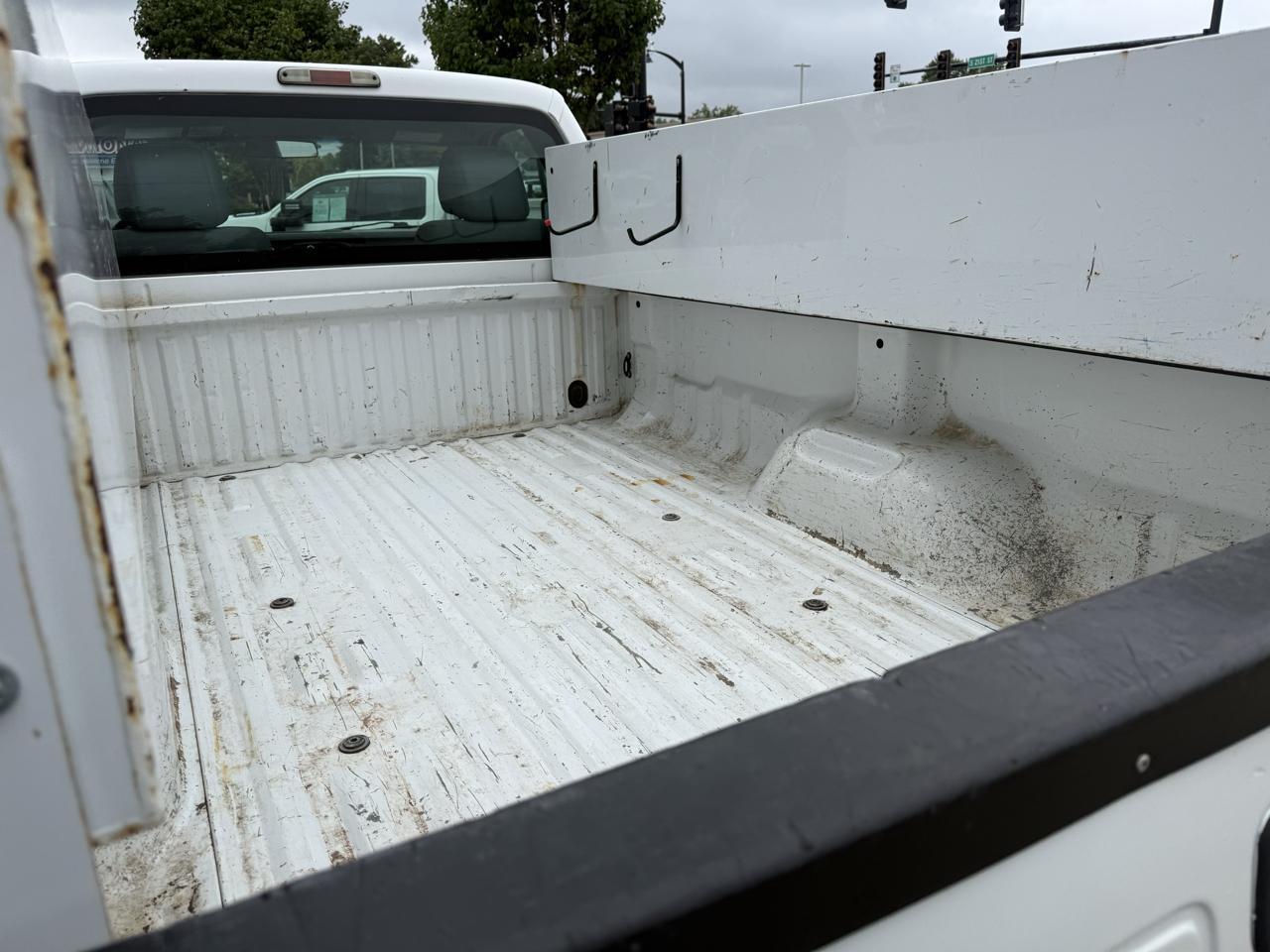 Ford Super Duty F-250 SRW 4WD Reg Cab 137" XLT 2015