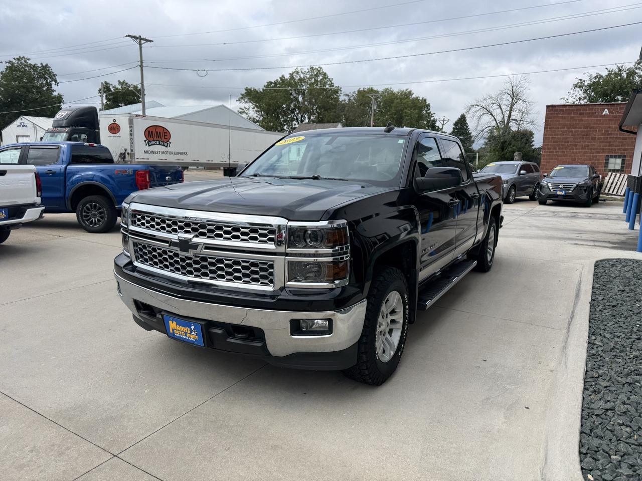 Chevrolet Silverado 1500 4WD Crew Cab 153.0" LT w/1LT 2015