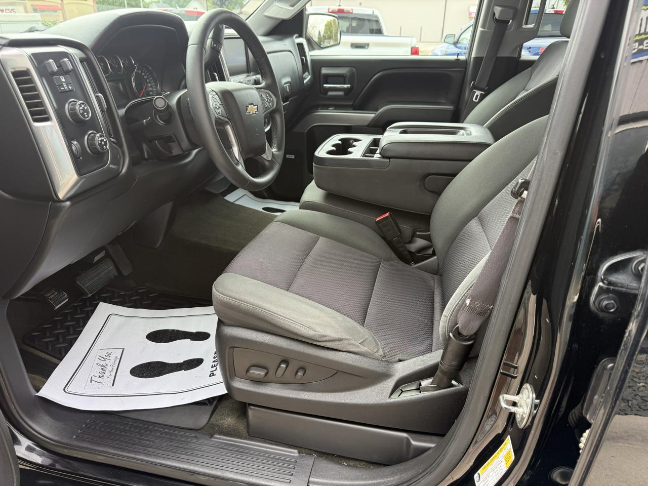 Chevrolet Silverado 1500 4WD Crew Cab 153.0" LT w/1LT 2015