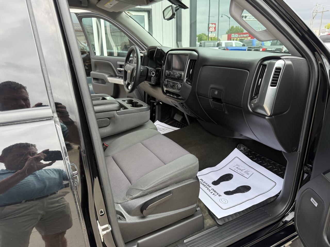 Chevrolet Silverado 1500 4WD Crew Cab 153.0" LT w/1LT 2015