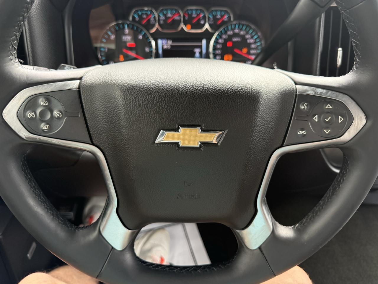 Chevrolet Silverado 1500 4WD Crew Cab 153.0" LT w/1LT 2015