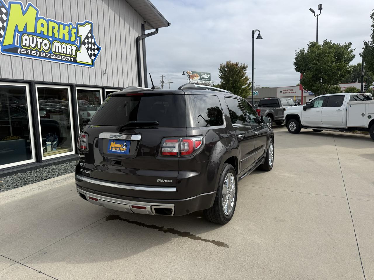 GMC Acadia AWD 4dr Denali 2016