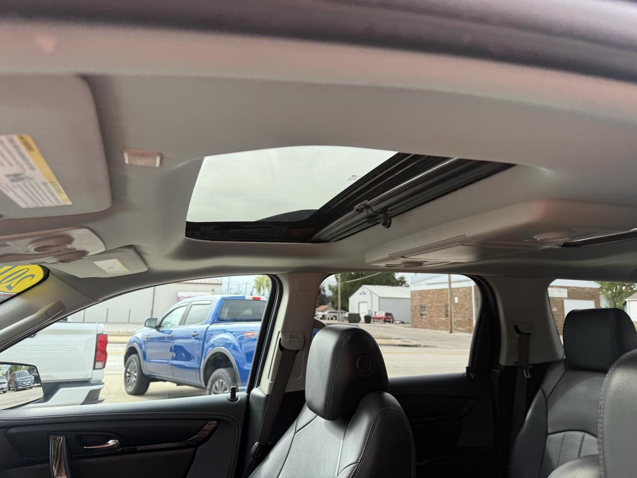 GMC Acadia AWD 4dr Denali 2016