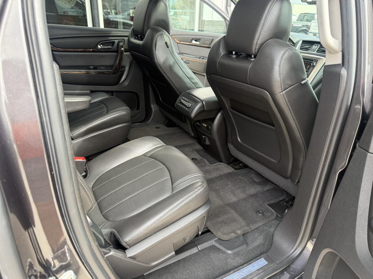 GMC Acadia AWD 4dr Denali 2016