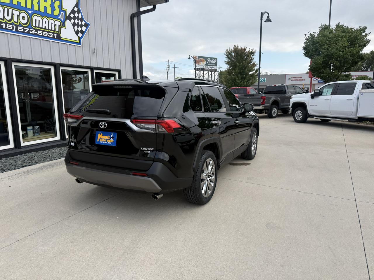 Toyota RAV4 Limited AWD (Natl) 2020