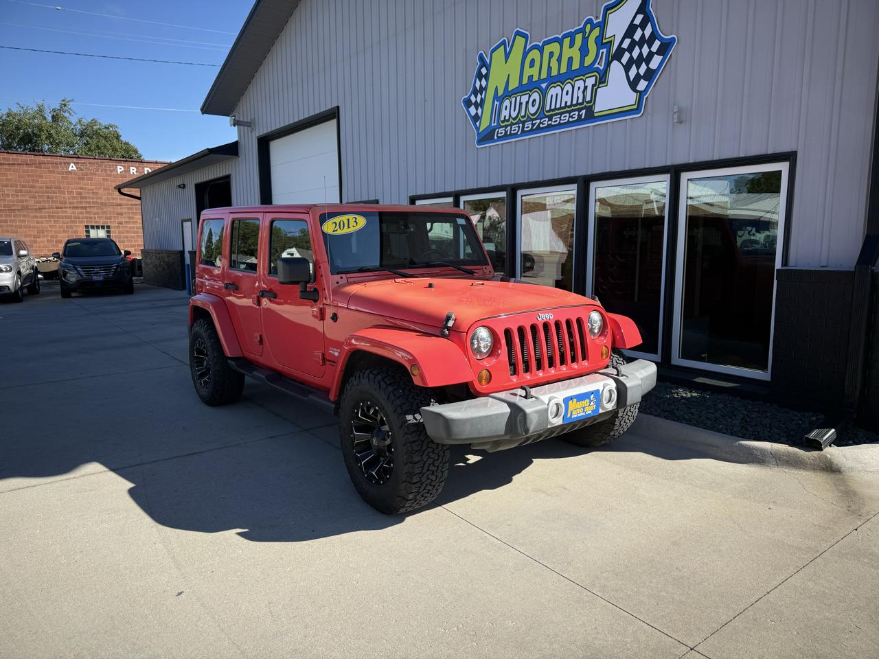 2013 Jeep Wrangler Unlimited 4WD 4dr Sahara