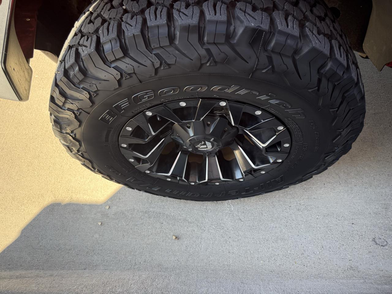 Jeep Wrangler Unlimited 4WD 4dr Sahara 2013