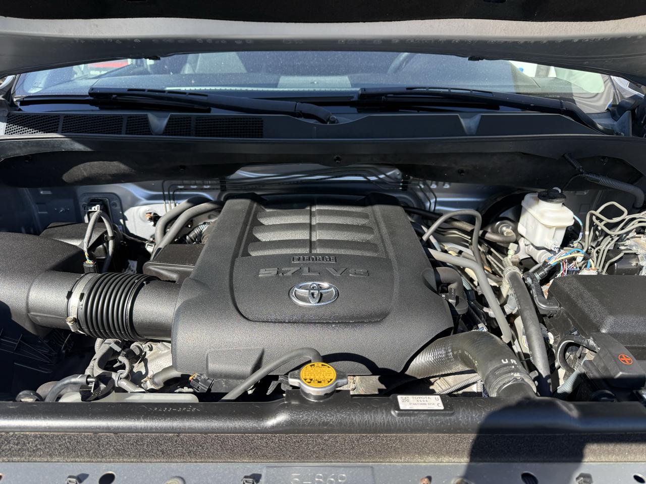 Toyota Tundra 4WD TRD Pro Double Cab 6.5' Bed 5.7L (Natl) 2017