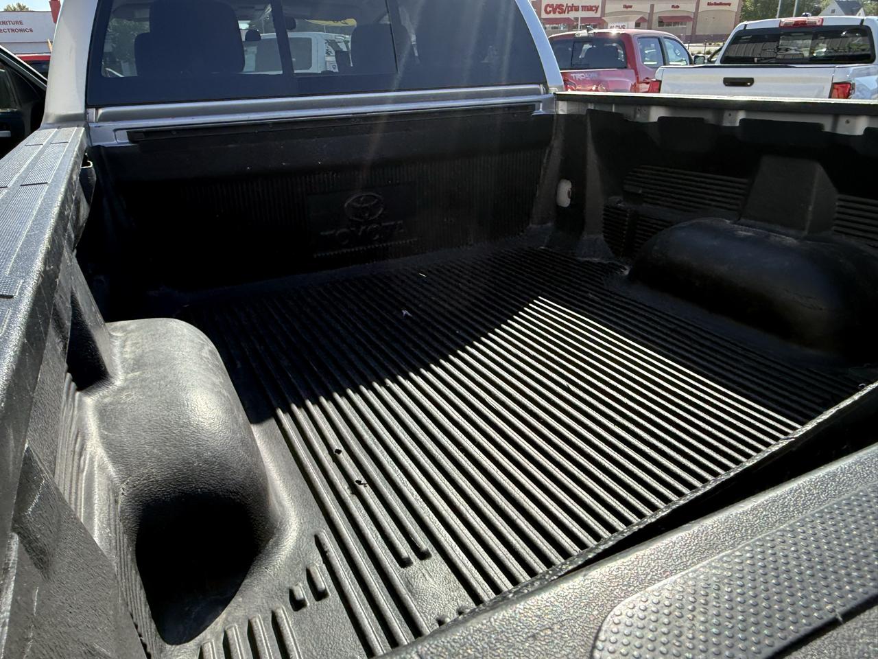 Toyota Tundra 4WD TRD Pro Double Cab 6.5' Bed 5.7L (Natl) 2017
