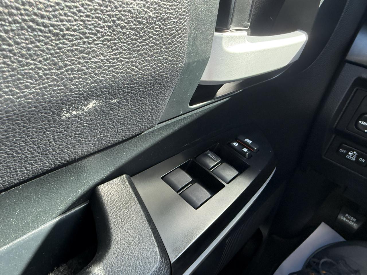 Toyota Tundra 4WD TRD Pro Double Cab 6.5' Bed 5.7L (Natl) 2017