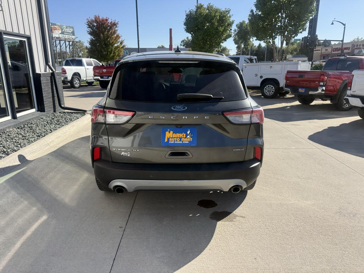Ford Escape Titanium Hybrid AWD 2020