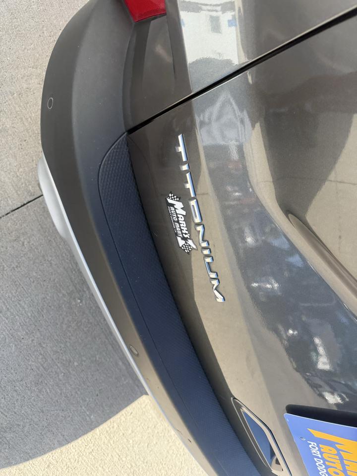 Ford Escape Titanium Hybrid AWD 2020