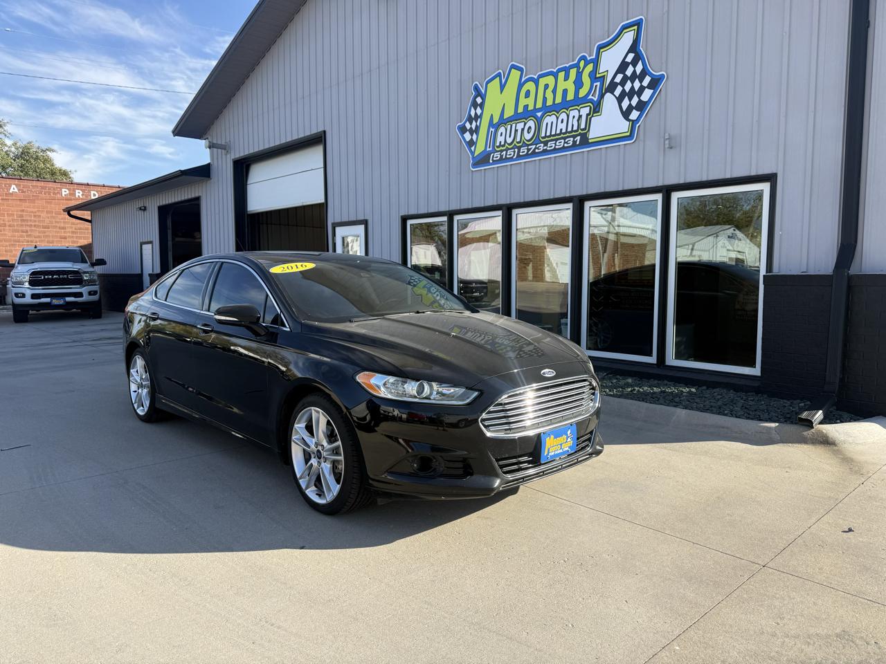 2016 Ford Fusion 4dr Sdn Titanium AWD