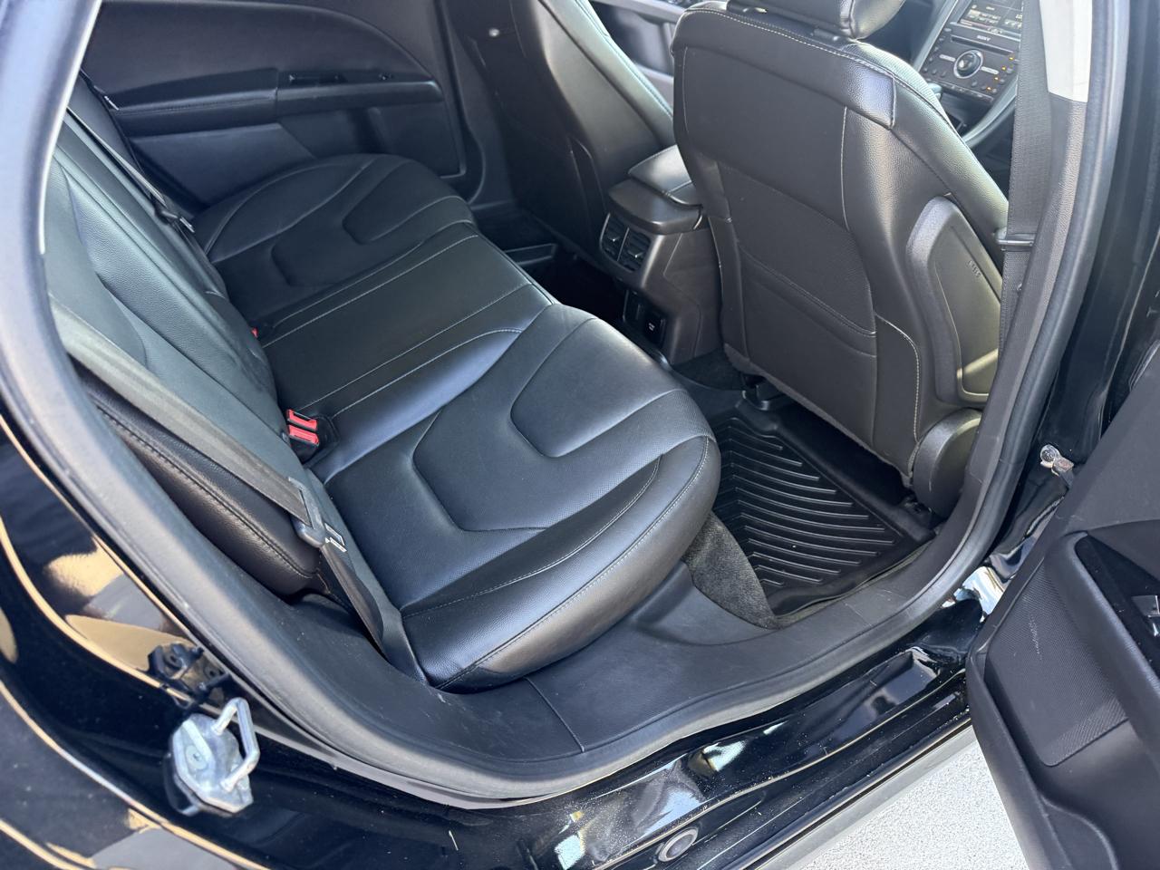 Ford Fusion 4dr Sdn Titanium AWD 2016