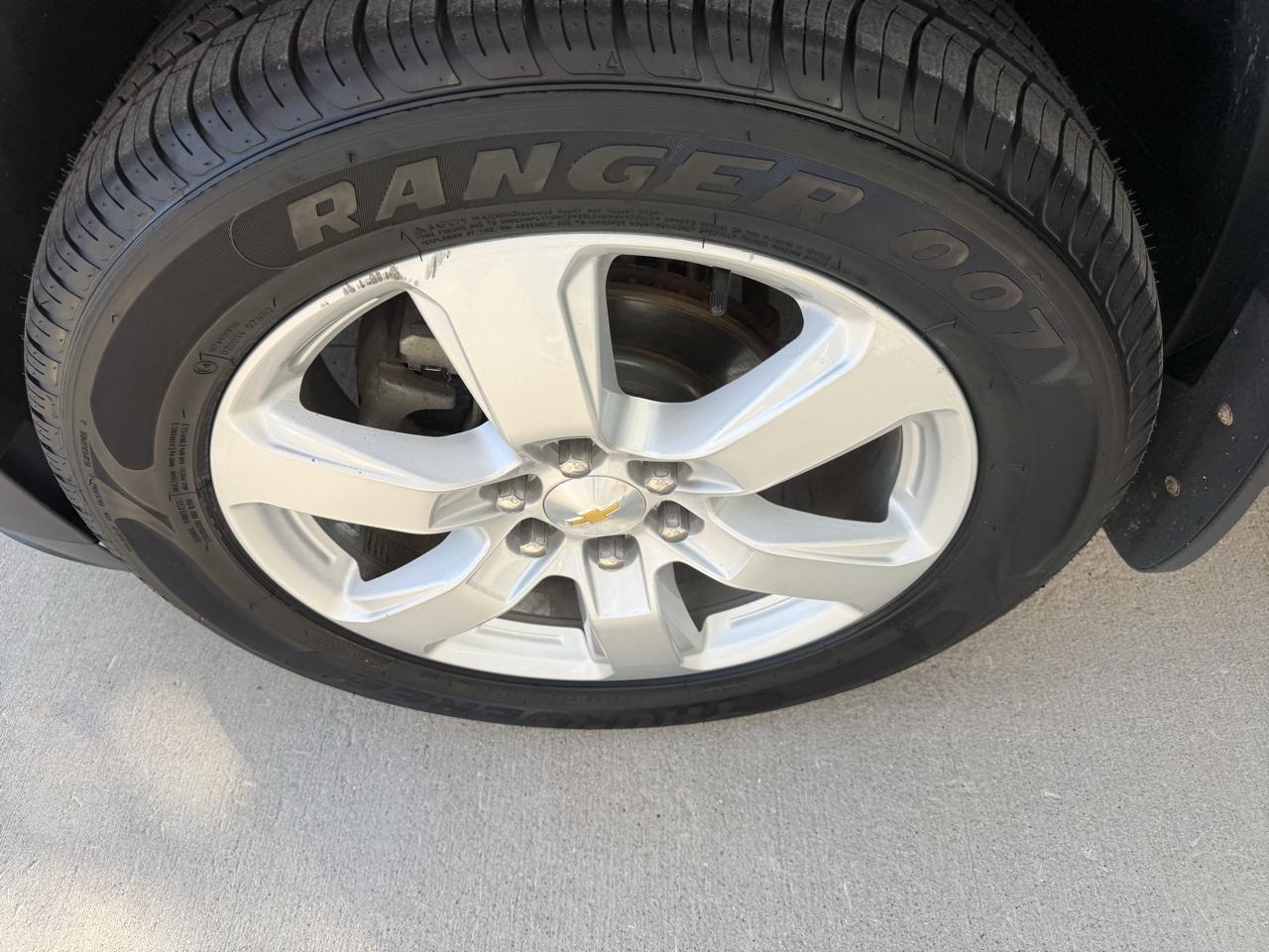 Chevrolet Traverse AWD 4dr LT w/1LT 2017