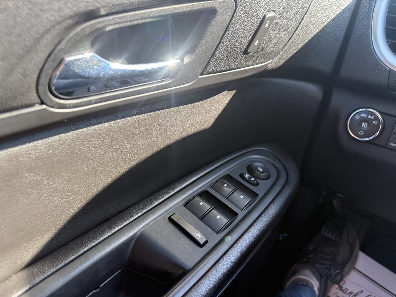 Chevrolet Traverse AWD 4dr LT w/1LT 2017