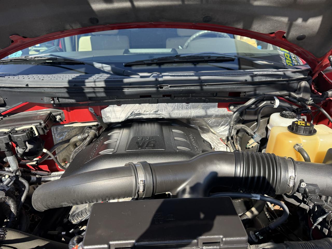 Ford F-150 4WD SuperCrew 145" XLT 2011