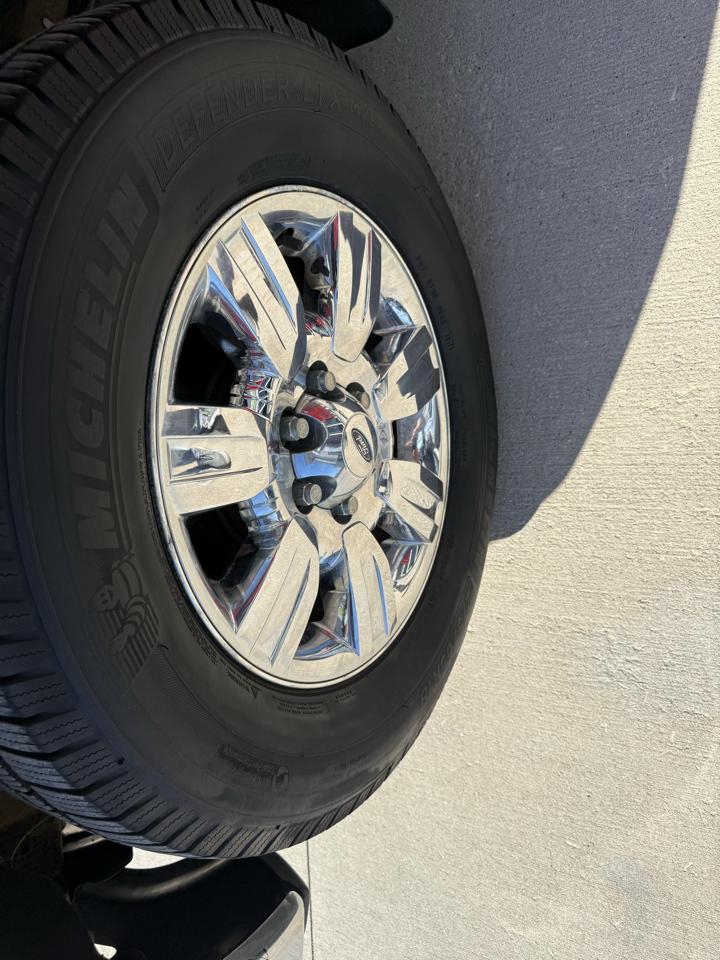 Ford F-150 4WD SuperCrew 145" XLT 2011