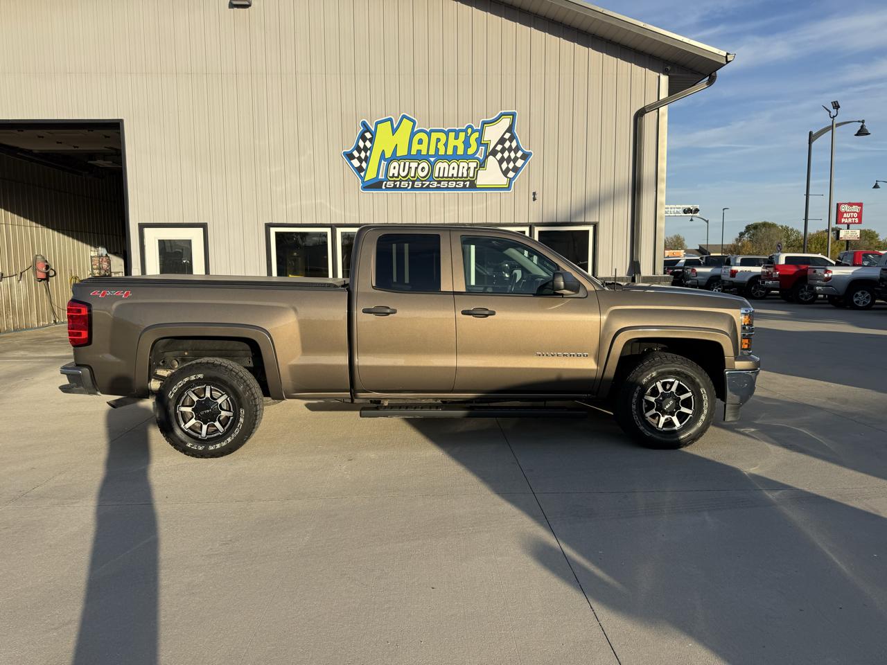 Chevrolet Silverado 1500 4WD Double Cab 143.5" LT w/1LT 2014
