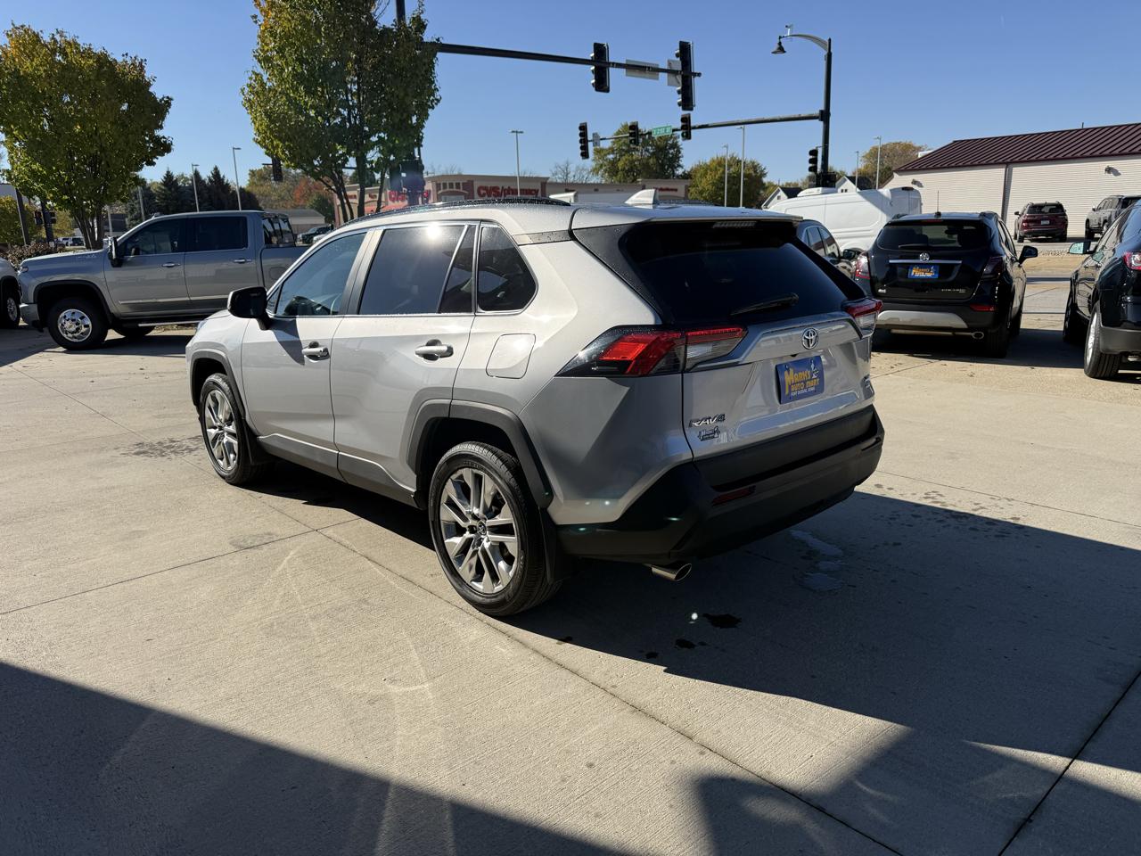 Toyota RAV4 XLE Premium AWD (Natl) 2020