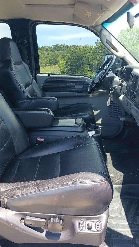 2003 Ford F-250 Super Duty XL - Photo 8