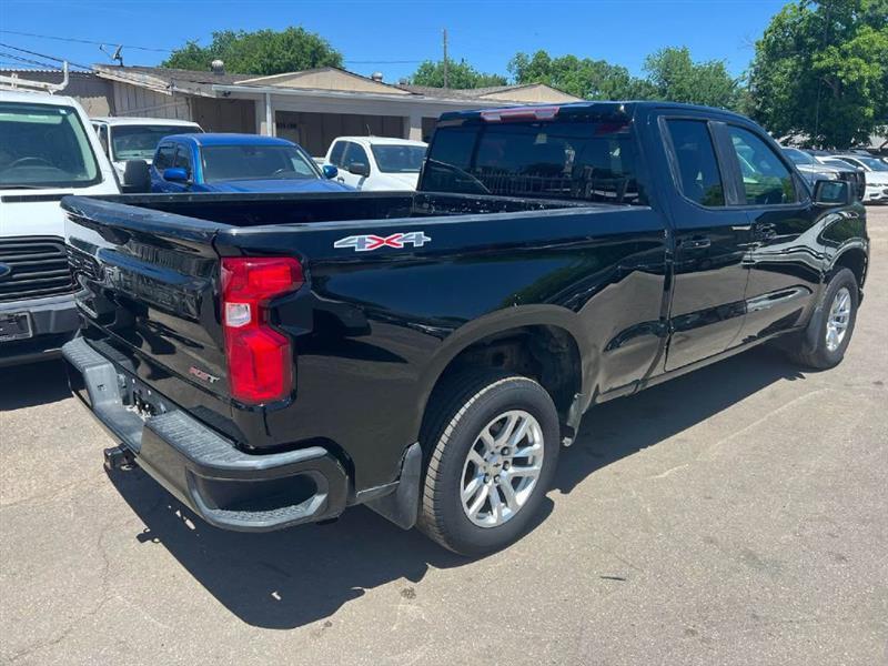 2019 Chevrolet Silverado 1500 RST - Photo 8