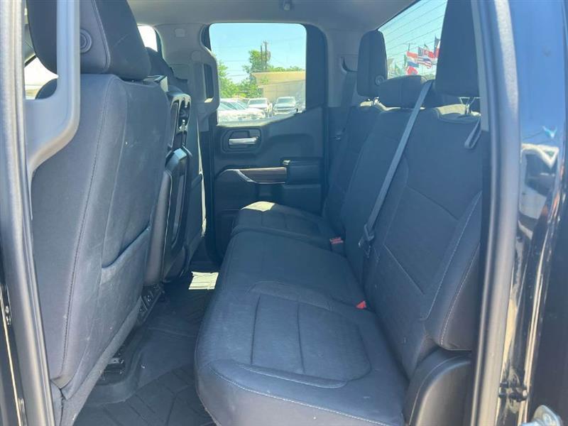 2019 Chevrolet Silverado 1500 RST - Photo 11