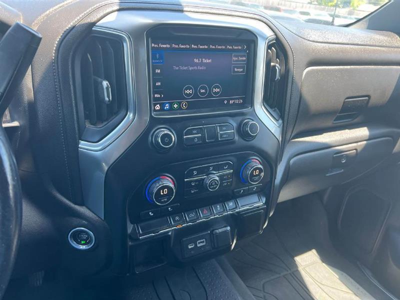 2019 Chevrolet Silverado 1500 RST - Photo 12
