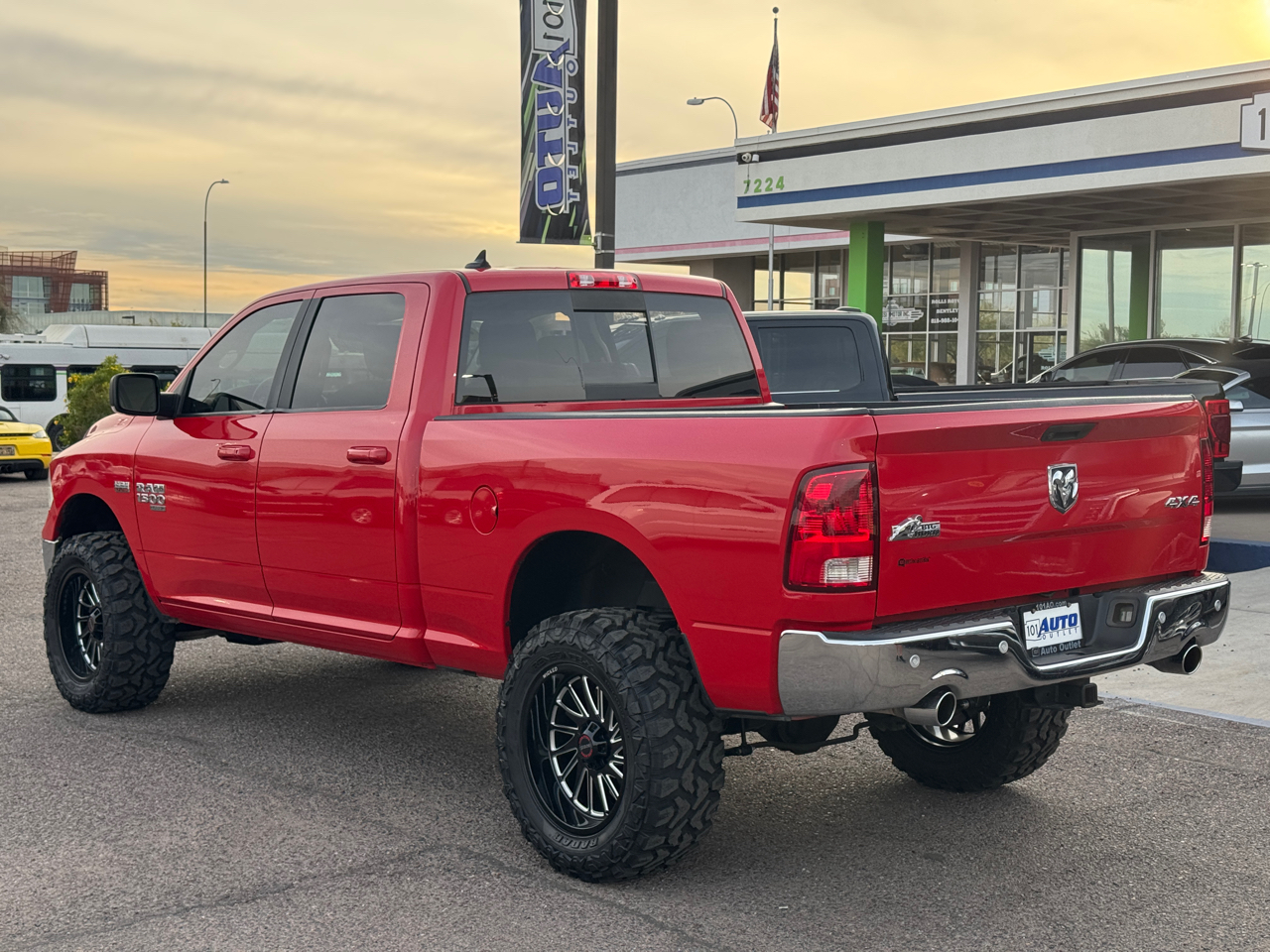RAM 1500 4WD Crew Cab 149" Big Horn 2019