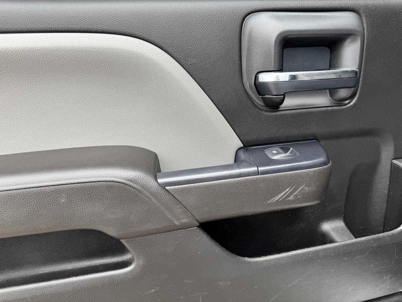 GMC Sierra 2500HD Base 2017
