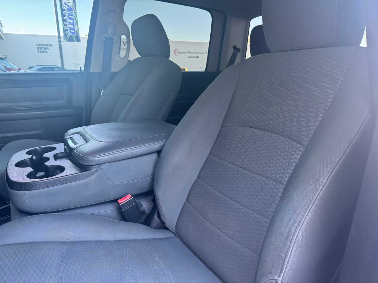 RAM 2500 4WD Crew Cab 149" Tradesman 2017