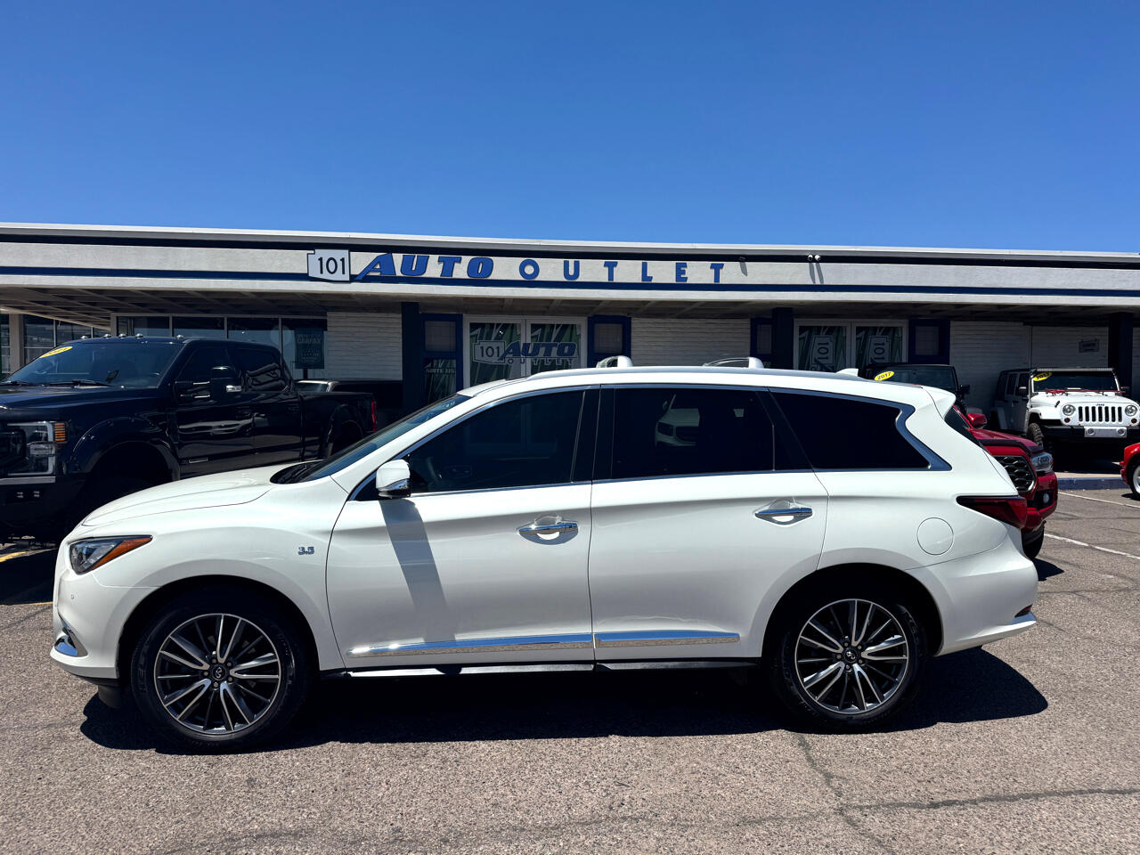 2020 Infiniti QX60 Pure photo 2