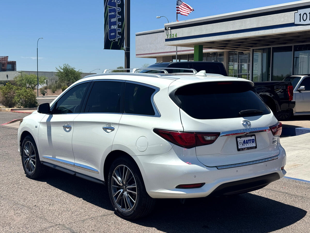 2020 Infiniti QX60 Pure photo 3