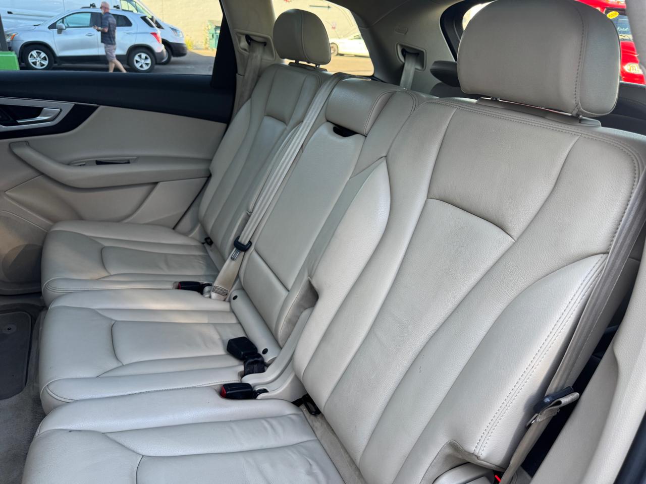Audi Q7  2019