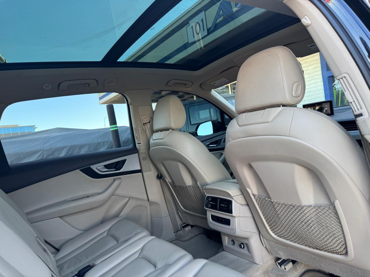 Audi Q7  2019