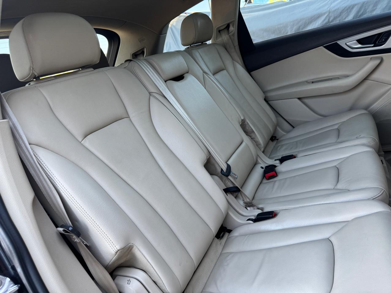 Audi Q7  2019