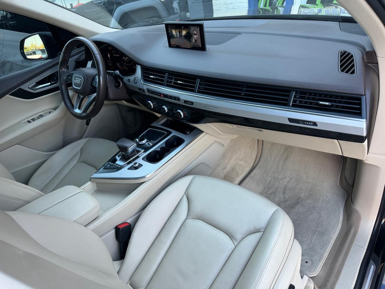 Audi Q7  2019