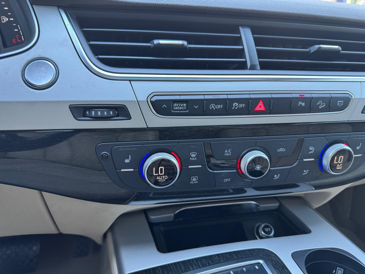 Audi Q7  2019