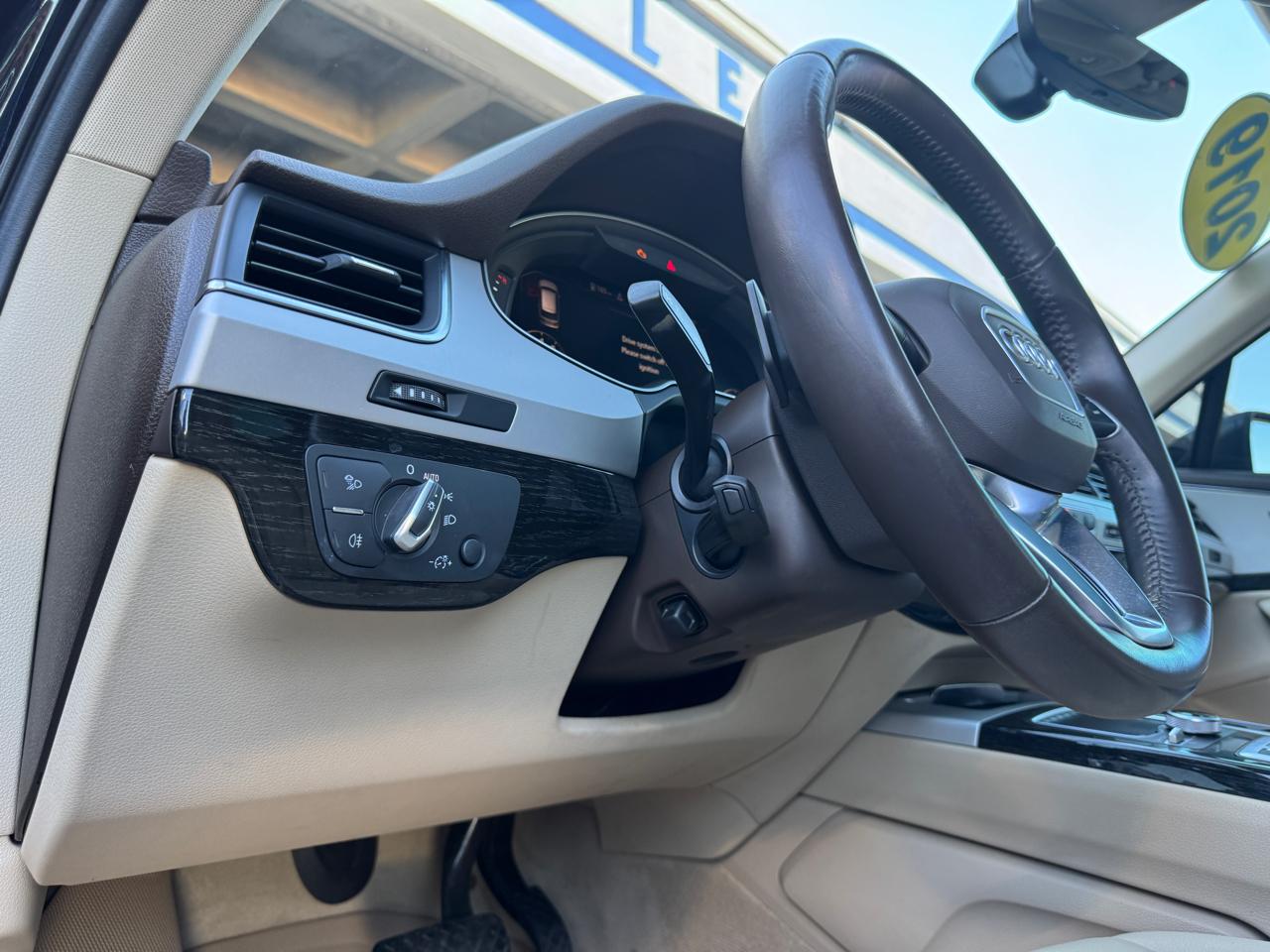 Audi Q7  2019