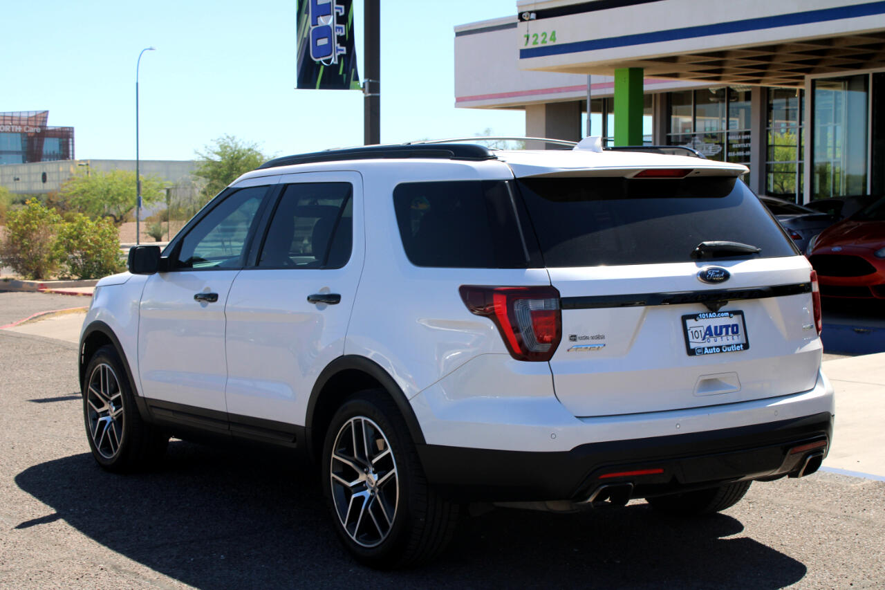 2016 Ford Explorer Sport photo 3