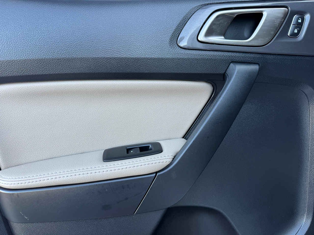 Ford Ranger LARIAT 2WD SuperCrew 5' Box 2019 Ford Ranger LARIAT 2WD SuperCrew 5' Box 2019