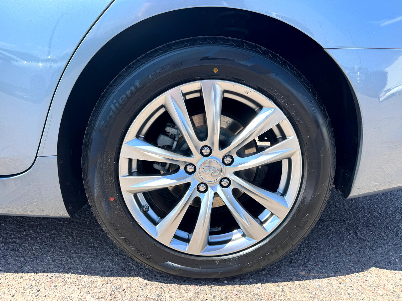 Infiniti Q70  2017 Infiniti Q70  2017