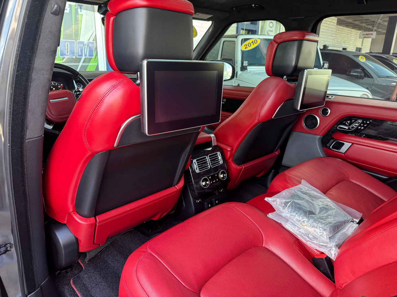 Land Rover Range Rover  2018 Land Rover Range Rover  2018